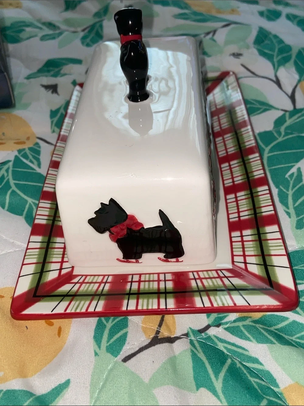 KATE WILLIAMS SCOTTIE PLAID Terrier Finial Ceramic Butter Dish